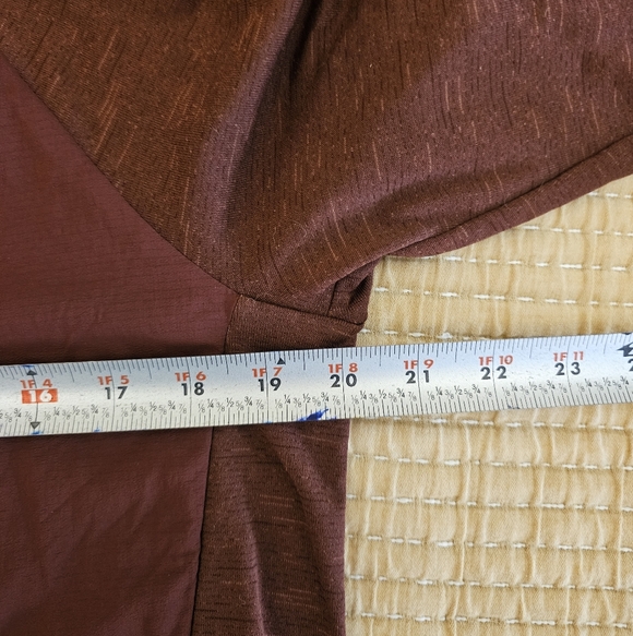 REI Co-op Swiftland Insulated Mid Layer Top Mock Neck Athleisure Gorpcore - Picture 10 of 11